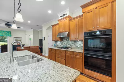 221 Osprey Circle, Saint Marys, GA 31558 - Photo 8