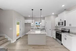 238 Beau Claire Cir, Byron, GA 31008 - Photo 16