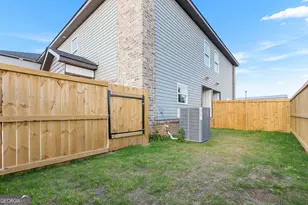 238 Beau Claire Cir, Byron, GA 31008 - Photo 42