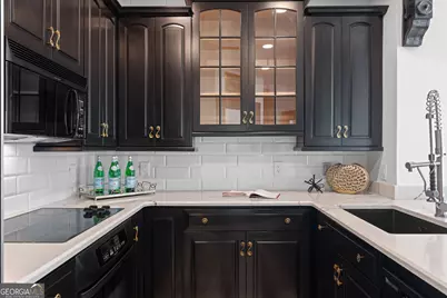 3475 Oak Valley Road NE #APT 2820, Atlanta, GA 30326 - Photo 34