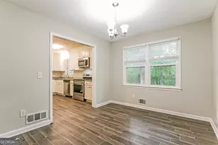 916 Betty Ct NW, Conyers, GA 30012 - Photo 4