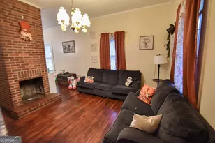 908 E McCarty St, Sandersville, GA 31082 - Photo 2