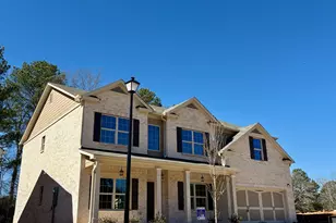 996 Lakeview Oaks Ct, Grayson, GA 30017 - Photo 2