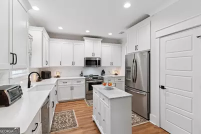 1093 Captains Cove Way, Saint Simons, GA 31522 - Photo 8