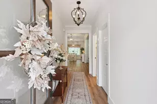 1093 Captains Cv Wy, Saint Simons, GA 31522 - Photo 2