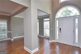 905 Lancaster Way, Atlanta, GA 30328 - Photo 2
