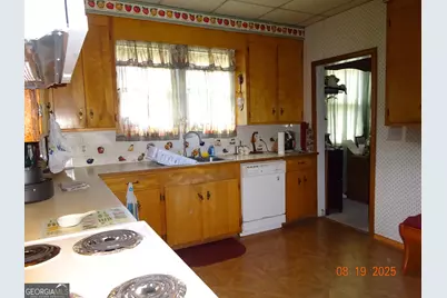 6 N Spring Street, Claxton, GA 30417 - Photo 6