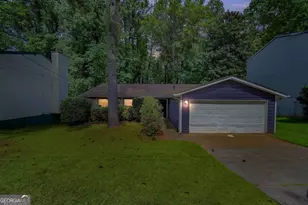4250 Village Square Ln, Stone Mountain, GA 30083 - Photo 1