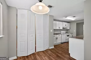 4250 Village Square Ln, Stone Mountain, GA 30083 - Photo 12