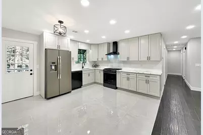 2555 Rexs Place, Buford, GA 30519 - Photo 4