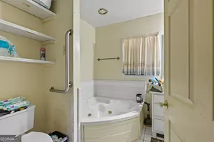 45 Hayes St, Toccoa, GA 30577 - Photo 22