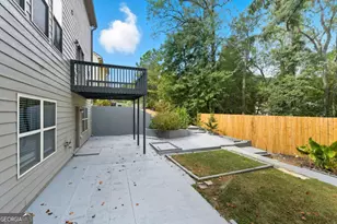 1851 Stoney Chase Dr, Lawrenceville, GA 30044 - Photo 4