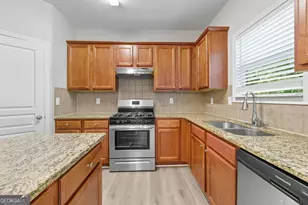 1851 Stoney Chase Dr, Lawrenceville, GA 30044 - Photo 6