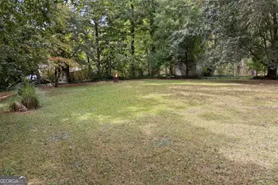 589 Creek View Drive, Lawrenceville, GA 30044 - Photo 16