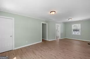 30 Elm Cir, Newnan, GA 30263 - Photo 6