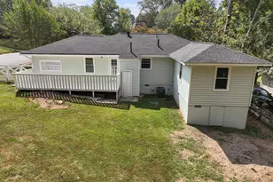 30 Elm Cir, Newnan, GA 30263 - Photo 32