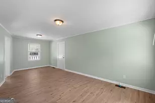 30 Elm Cir, Newnan, GA 30263 - Photo 8