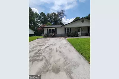 4648 Pine Tree Circle #B, Buford, GA 30518 - Photo 1