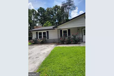 4648 Pine Tree Circle #B, Buford, GA 30518 - Photo 2