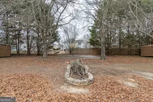 2167 Pixie Rose Ln, Loganville, GA 30052 - Photo 34