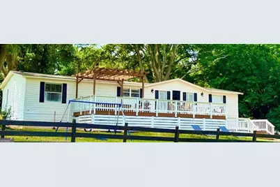 26 Skyland Drive W, Locust Grove, GA 30248 - Photo 1