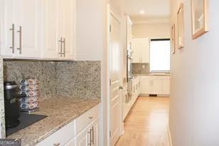 996 Pitts Rd, Sandy Springs, GA 30350 - Photo 10