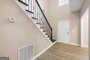 5705 Cannonero Dr, Alpharetta, GA 30005 - Photo 10