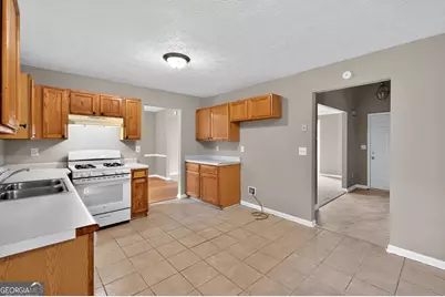 5455 Wood Duck Lane, Lithonia, GA 30058 - Photo 8