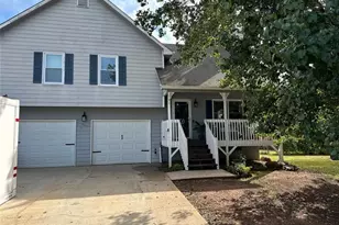 180 Woodbridge Dr, Dallas, GA 30157 - Photo 1