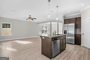 1243 Cypress Fall Cir, Hinesville, GA 31313 - Photo 6