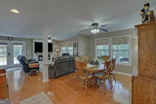 114 Aaron Dr, Toccoa, GA 30577 - Photo 10