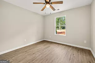 48 Owen St, Toccoa, GA 30577 - Photo 18