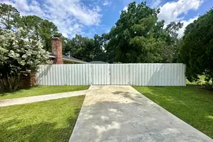 2026 Ellis Ln, Blackshear, GA 31516 - Photo 10