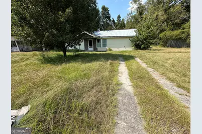 4077 Saint Charles Place, Macon, GA 31206 - Photo 2