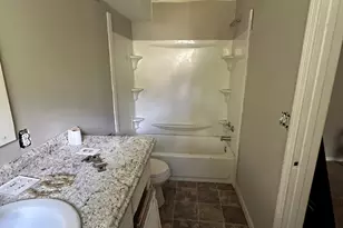 4077 St Charles Pl, Macon, GA 31206 - Photo 12