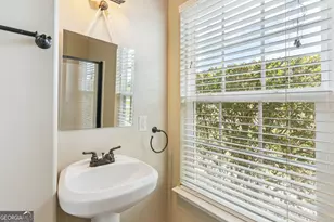 190 Lakes Dr, Brunswick, GA 31523 - Photo 30