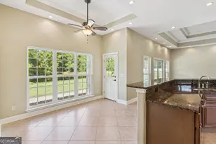 190 Lakes Dr, Brunswick, GA 31523 - Photo 12