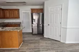 204 Falkirk Dr, Warner Robins, GA 31088 - Photo 6