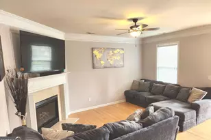 608 Lofty Ln SW, Atlanta, GA 30331 - Photo 6
