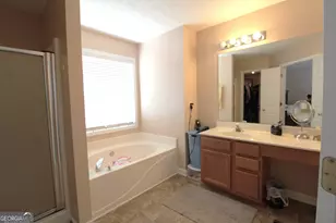 2402 Bancroft Way, Buford, GA 30519 - Photo 30