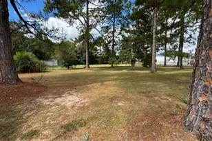 240 Whittle Cir, Ashburn, GA 31714 - Photo 8