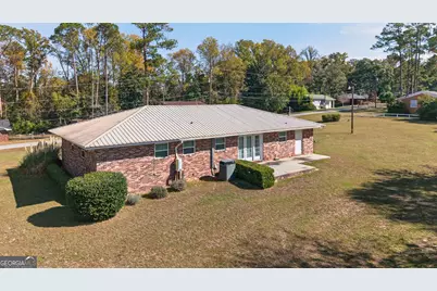 104 Azalea Lane, Reidsville, GA 30453 - Photo 6