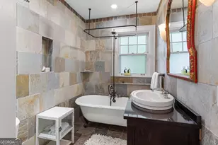 557 E Wesley Rd NE, Atlanta, GA 30305 - Photo 14