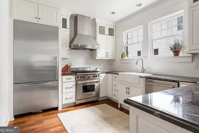 557 E Wesley Road NE, Atlanta, GA 30305 - Photo 10