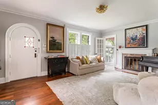 557 E Wesley Rd NE, Atlanta, GA 30305 - Photo 2