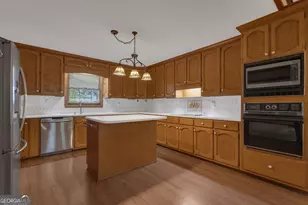 195 Mapledale Trail, Sharpsburg, GA 30277 - Photo 16