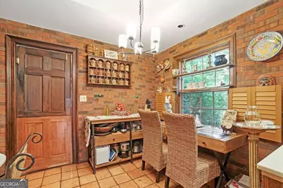 3061 Peachtree Drive NE, Atlanta, GA 30305 - Photo 14