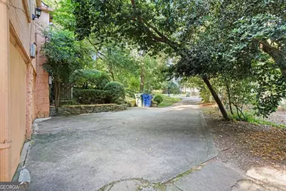 3061 Peachtree Drive NE, Atlanta, GA 30305 - Photo 36