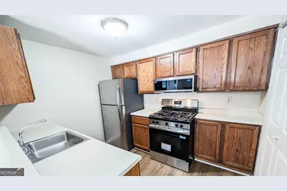 6355 Wedgeview Court, Tucker, GA 30084 - Photo 10