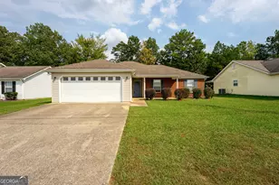 124 Colony Cir, Fort Oglethorpe, GA 30742 - Photo 2